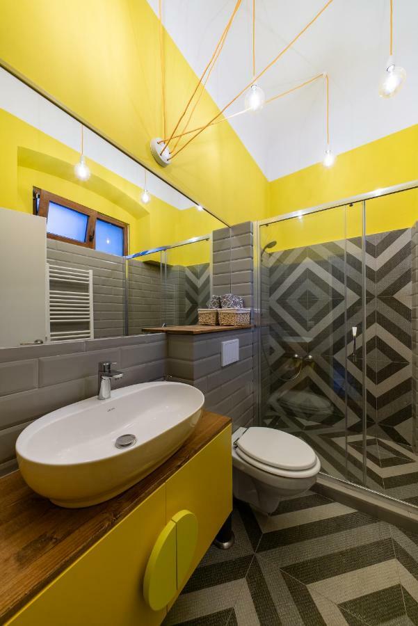 The Yellow Umbrella Studio Cluj-Napoca Eksteriør bilde