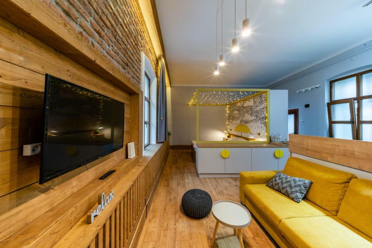 The Yellow Umbrella Studio Cluj-Napoca Eksteriør bilde